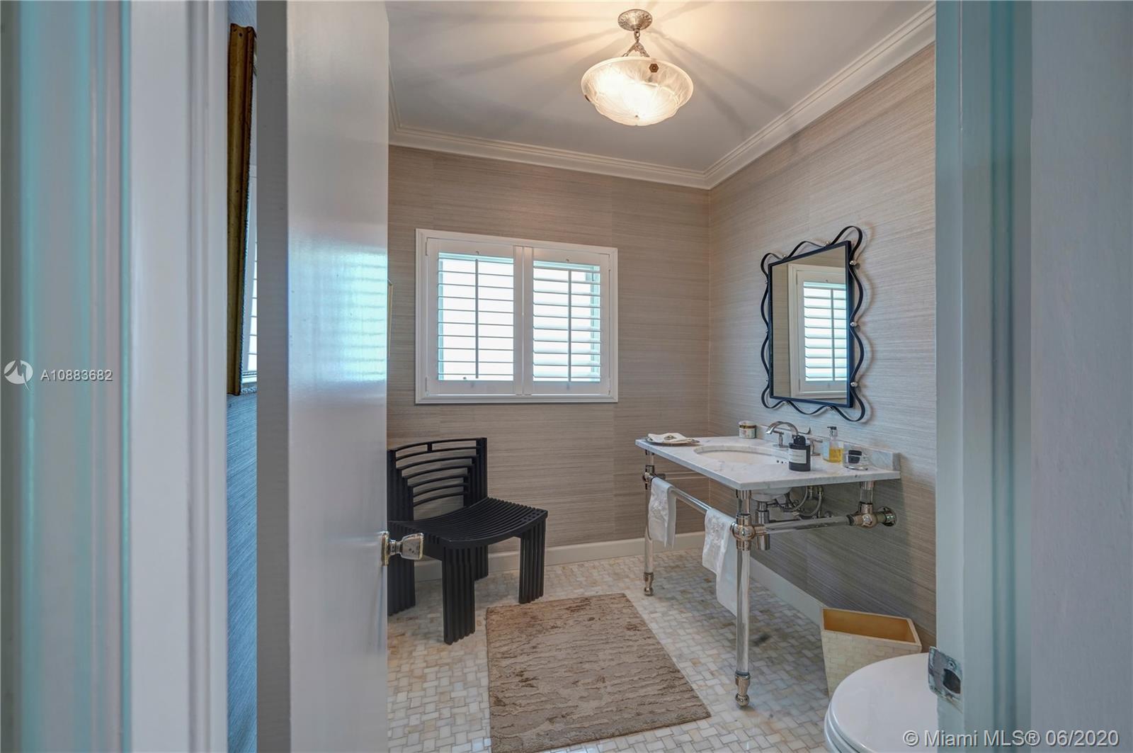 6525 Allison Road Miami Beach, FL 33141 - Photo 11 of 26