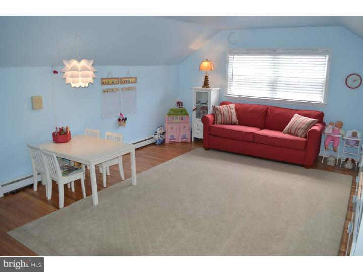 202 Glendale Road Wallingford, PA 19086 - Photo 14 of 21 Bedroom 5
