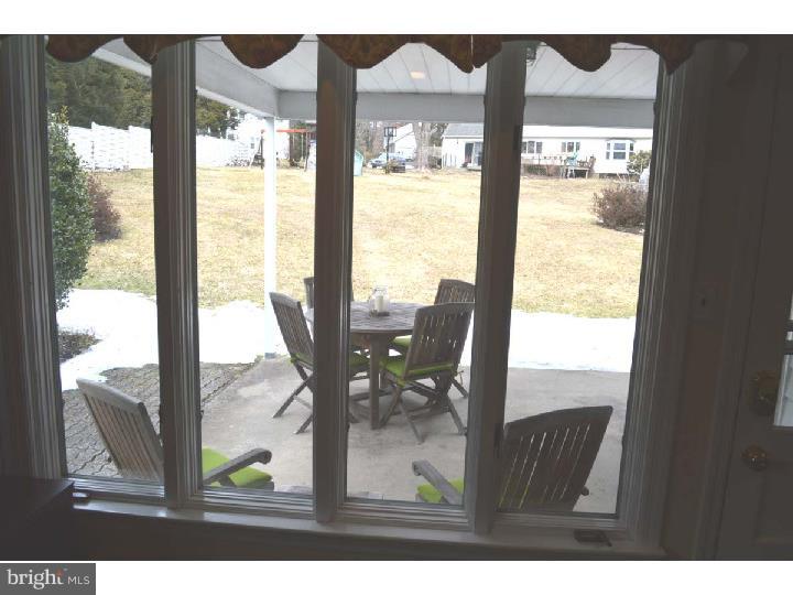 202 Glendale Road Wallingford, PA 19086 - Photo 16 of 21 Patio