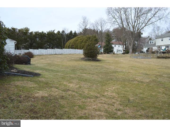 202 Glendale Road Wallingford, PA 19086 - Photo 21 of 21 Back Yard