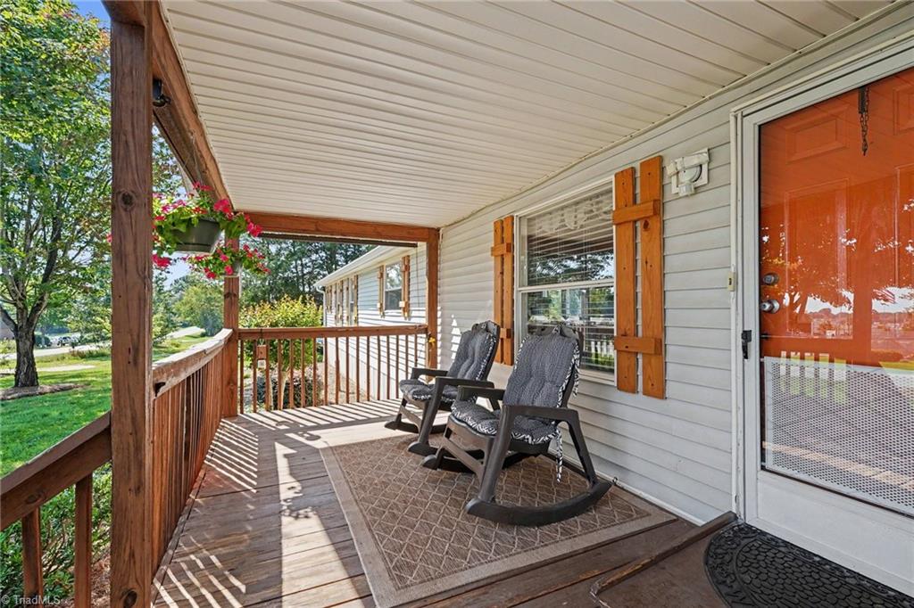 8504 Farrington Road Colfax, NC 27235 - Photo 5 of 23 Gallery Image 5