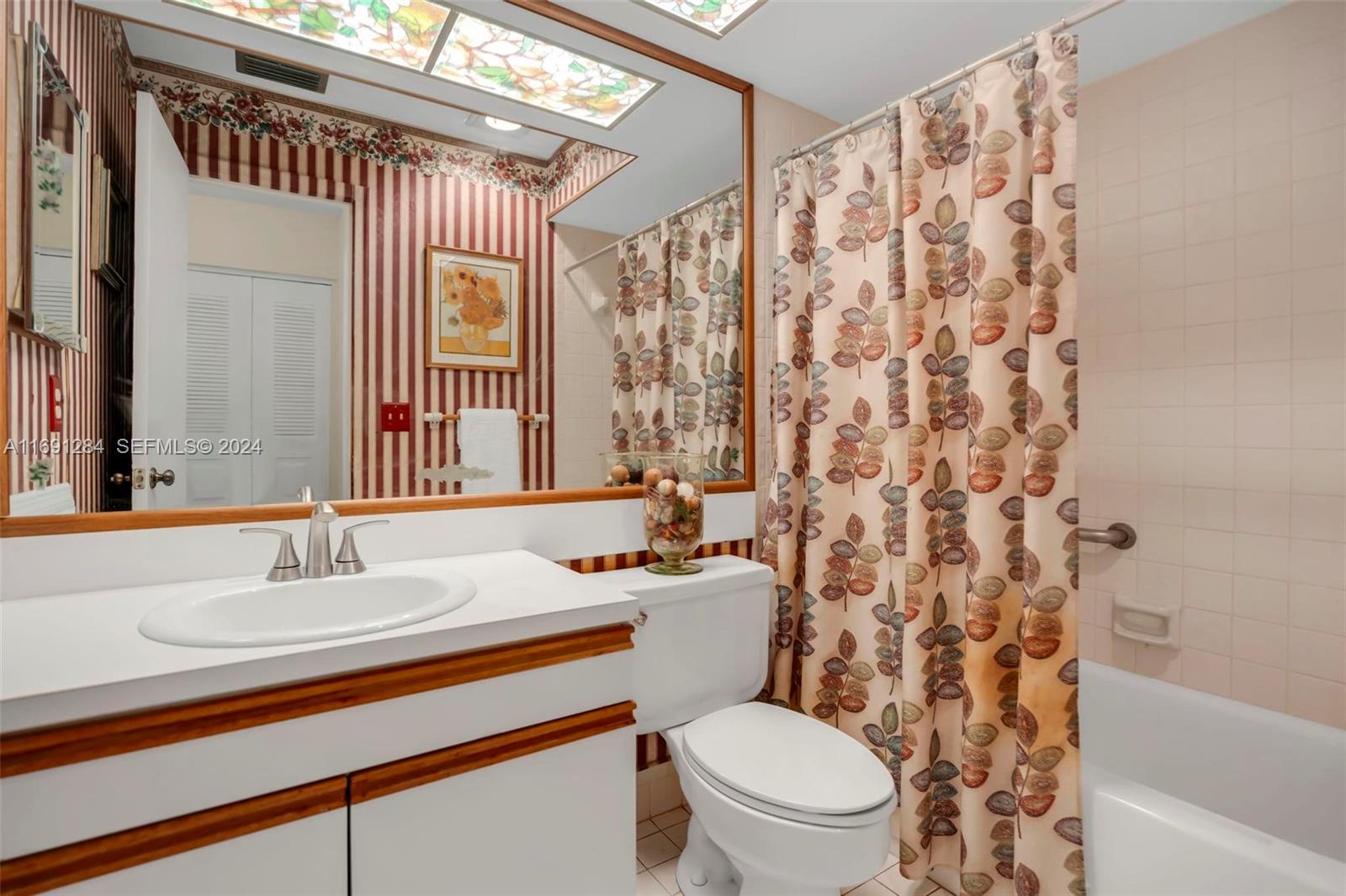 10925 Lake Front Place Boca Raton, FL 33498 - Photo 21 of 35 Gallery Image 21