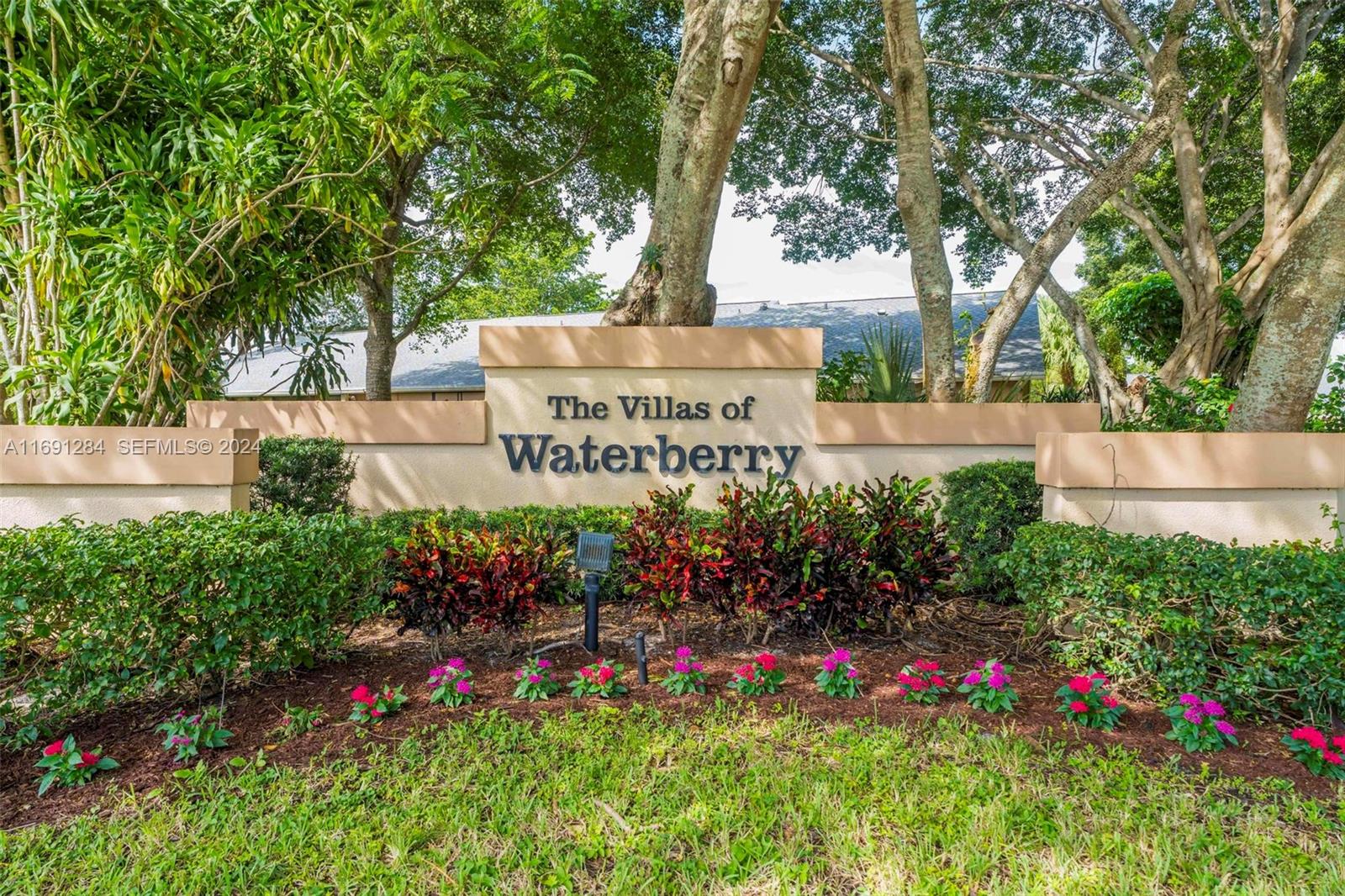 10925 Lake Front Place Boca Raton, FL 33498 - Photo 34 of 35 Gallery Image 34