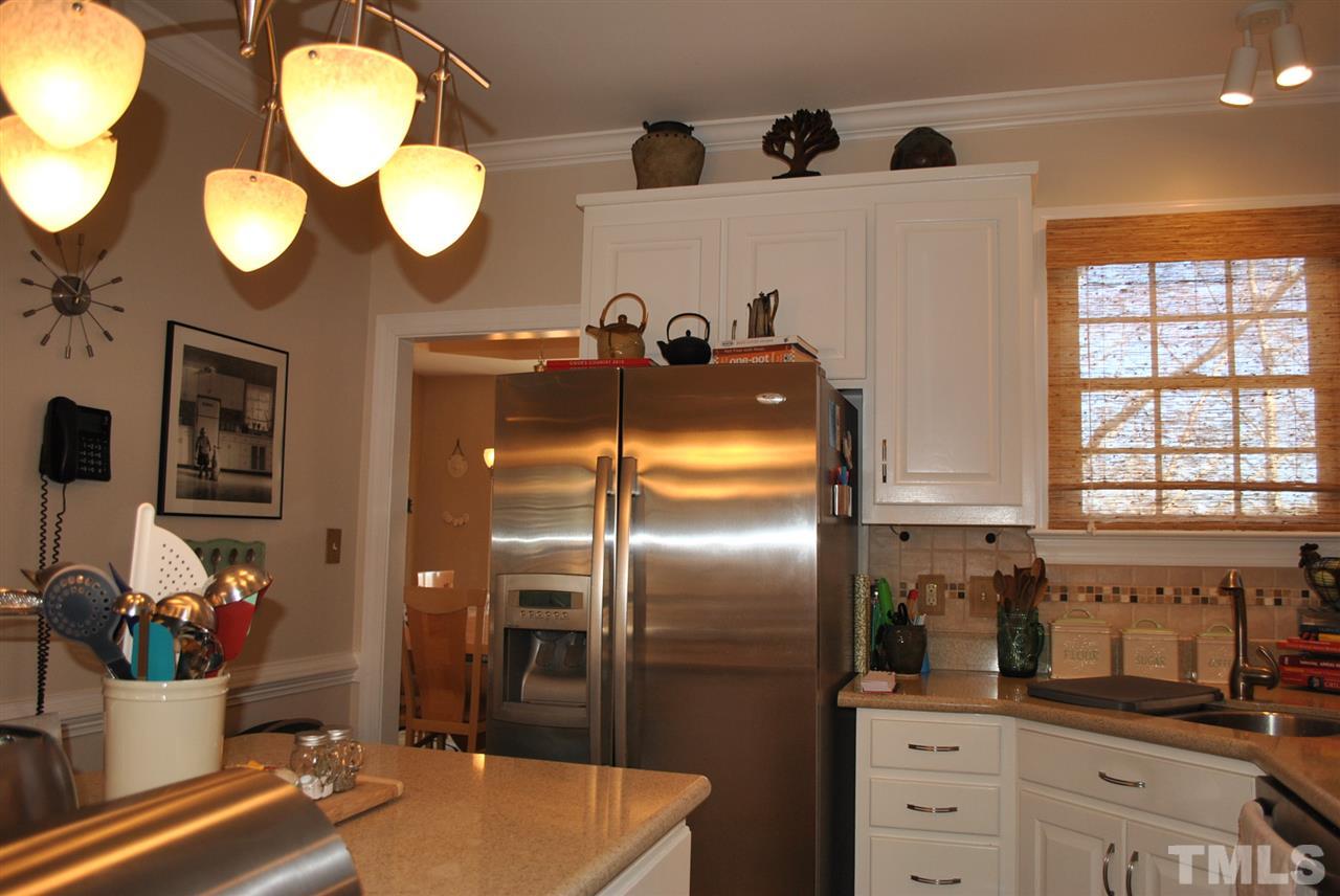 8205 Ivymount Way Raleigh, NC 27613 - Photo 10 of 25