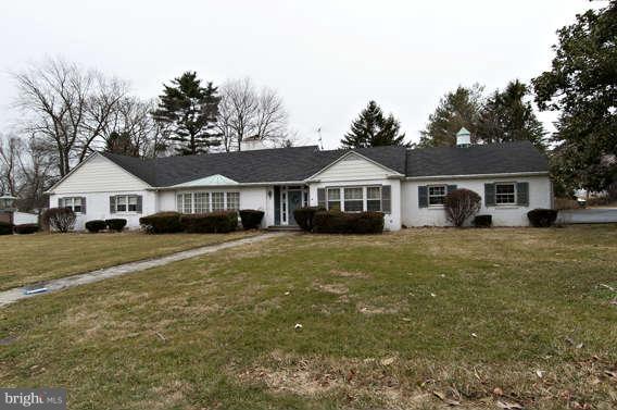 3614 Stoneybrook Road Randallstown, MD 21133 - Photo 1 of 26 Exterior (Front)
