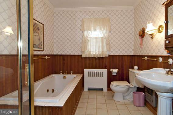 3614 Stoneybrook Road Randallstown, MD 21133 - Photo 5 of 26 Bath (Master)