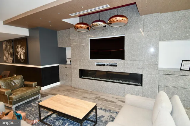 $199,990 | 5225 Pooks Hill Road, Unit 222N, Bethesda, MD 20814