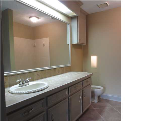 104 Michael Cove Ridgeland, MS 39157 - Photo 9 of 11 Roomy Master bath
