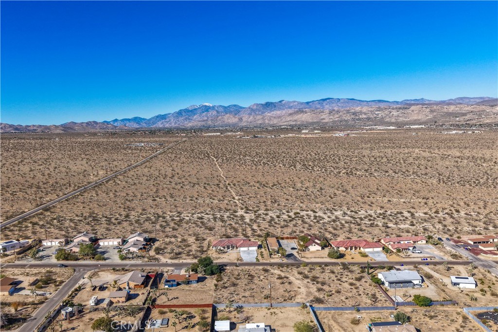 7201 Olympic Road Joshua Tree, CA 92252 - Photo 4 of 12 a view of lake and mountain
