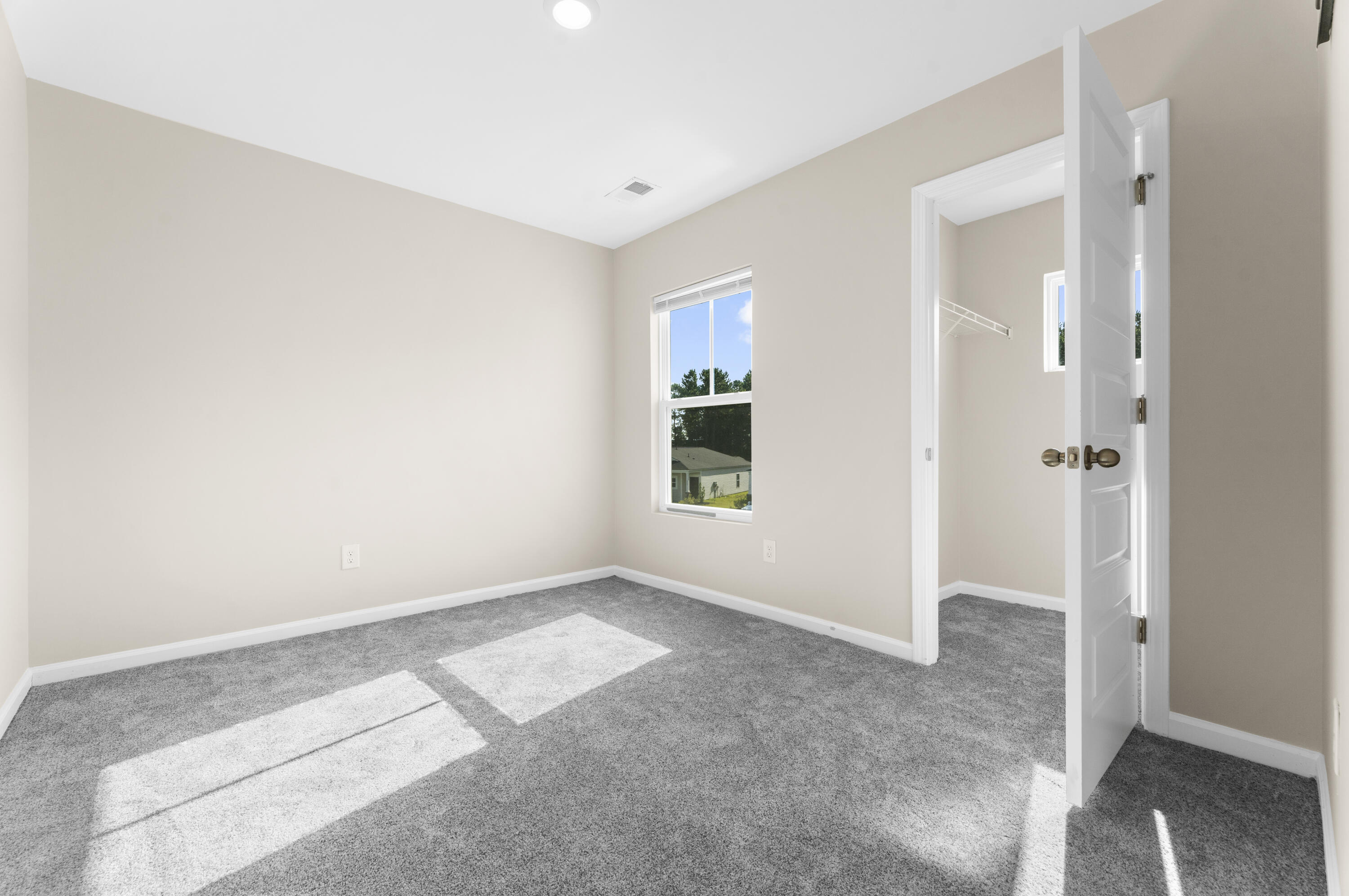 570 Spanish Wells Road Summerville, SC 29486 - Photo 32 of 46 34-web-or-mls-DSC08105
