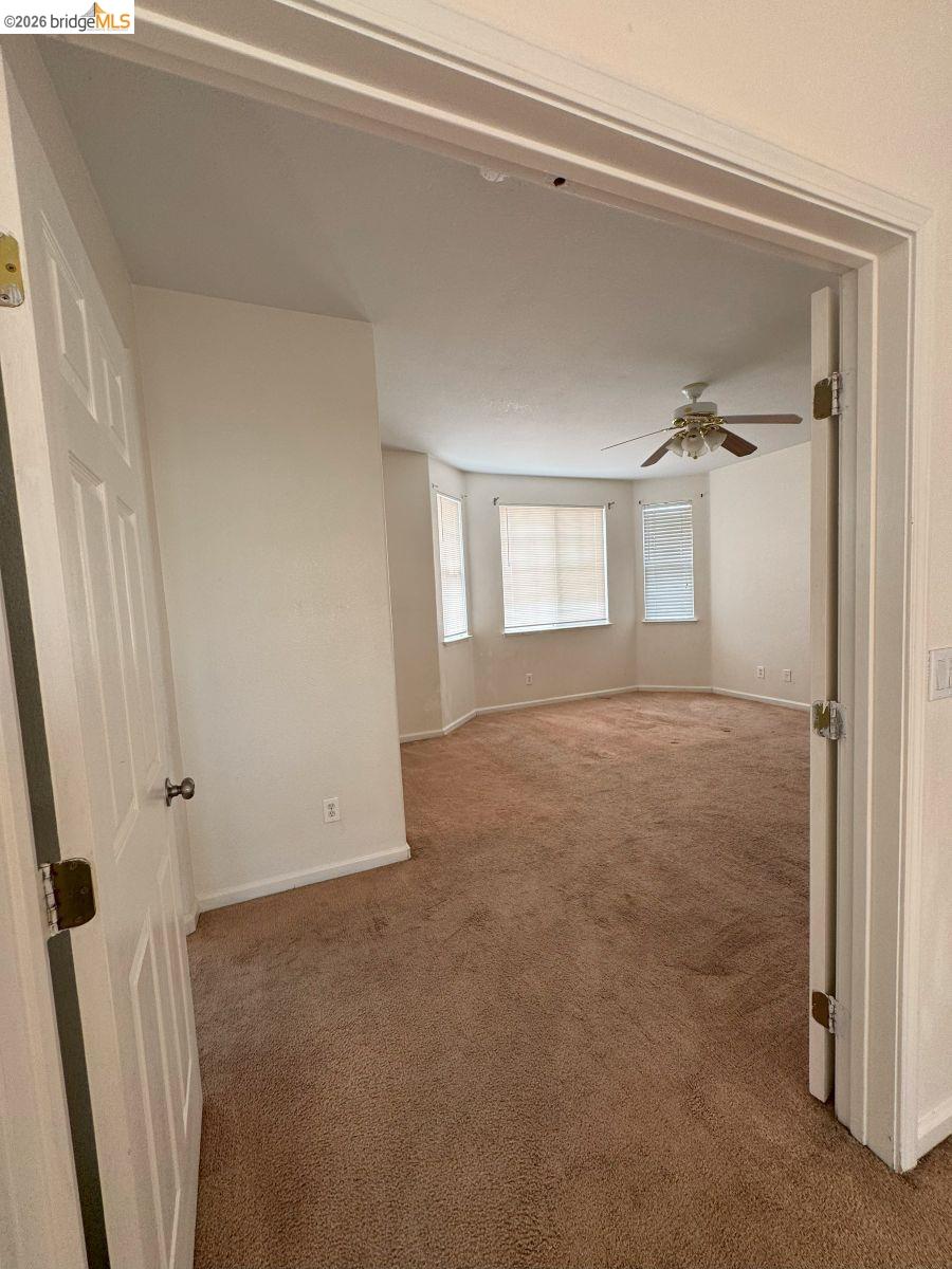 645 Rockspray Circle Pittsburg, CA 94565 - Photo 29 of 31 an empty room with windows
