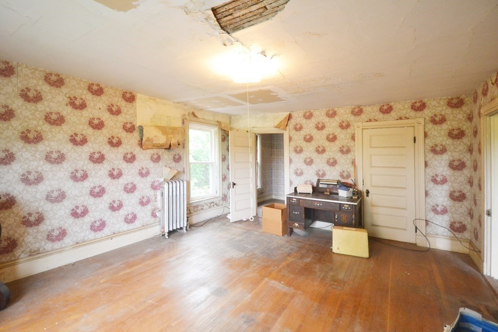 88 Randolph Road Worcester, MA 01606 - Photo 17 of 36 Gallery Image 17