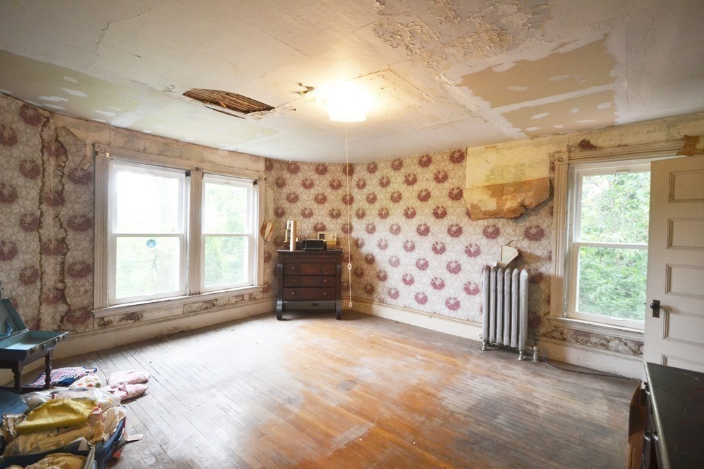 88 Randolph Road Worcester, MA 01606 - Photo 18 of 36 Gallery Image 18