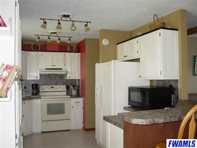 5787 South Washington Road Columbia City, IN 46725 - Photo 6 of 20 Gallery Image 6