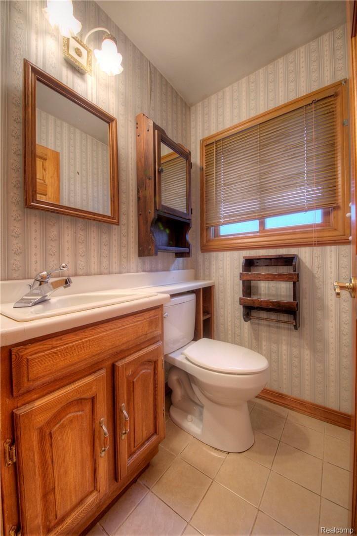44219 Brandywyne Road Canton, MI 48187 - Photo 27 of 37 930A6520_1_2.jpg