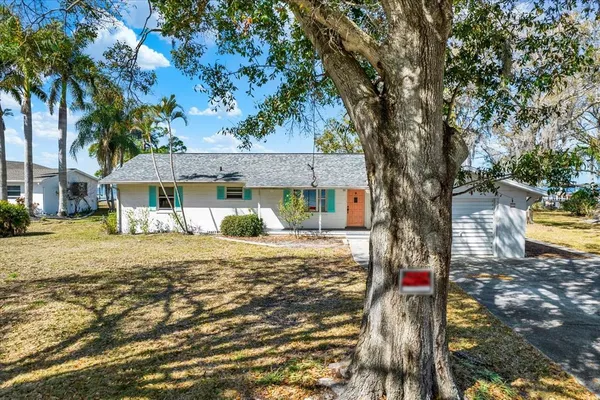 $1,000,000 | 400 Shore Drive East, Oldsmar, FL 34677