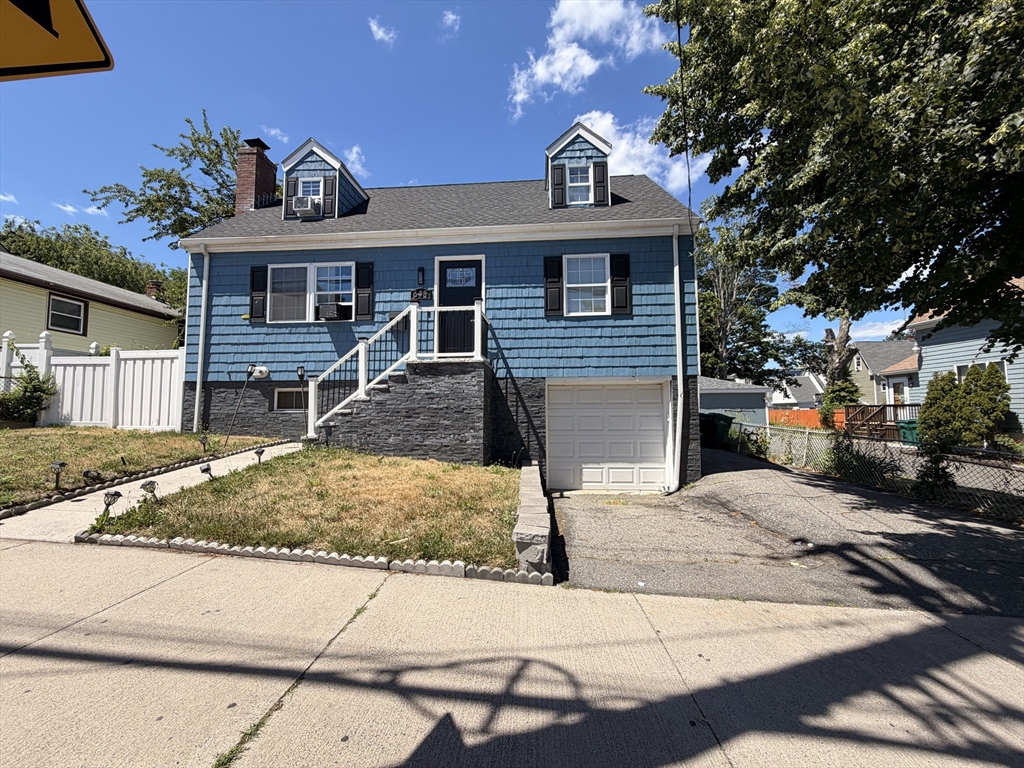 643 Boston Street Lynn, MA 01905 - Photo 1 of 27