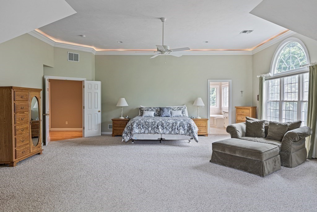 31 Smith Road Hopkinton, MA 01748 - Photo 24 of 42 Gallery Image 24