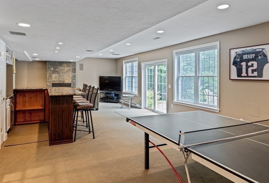 31 Smith Road Hopkinton, MA 01748 - Photo 34 of 42 Gallery Image 34