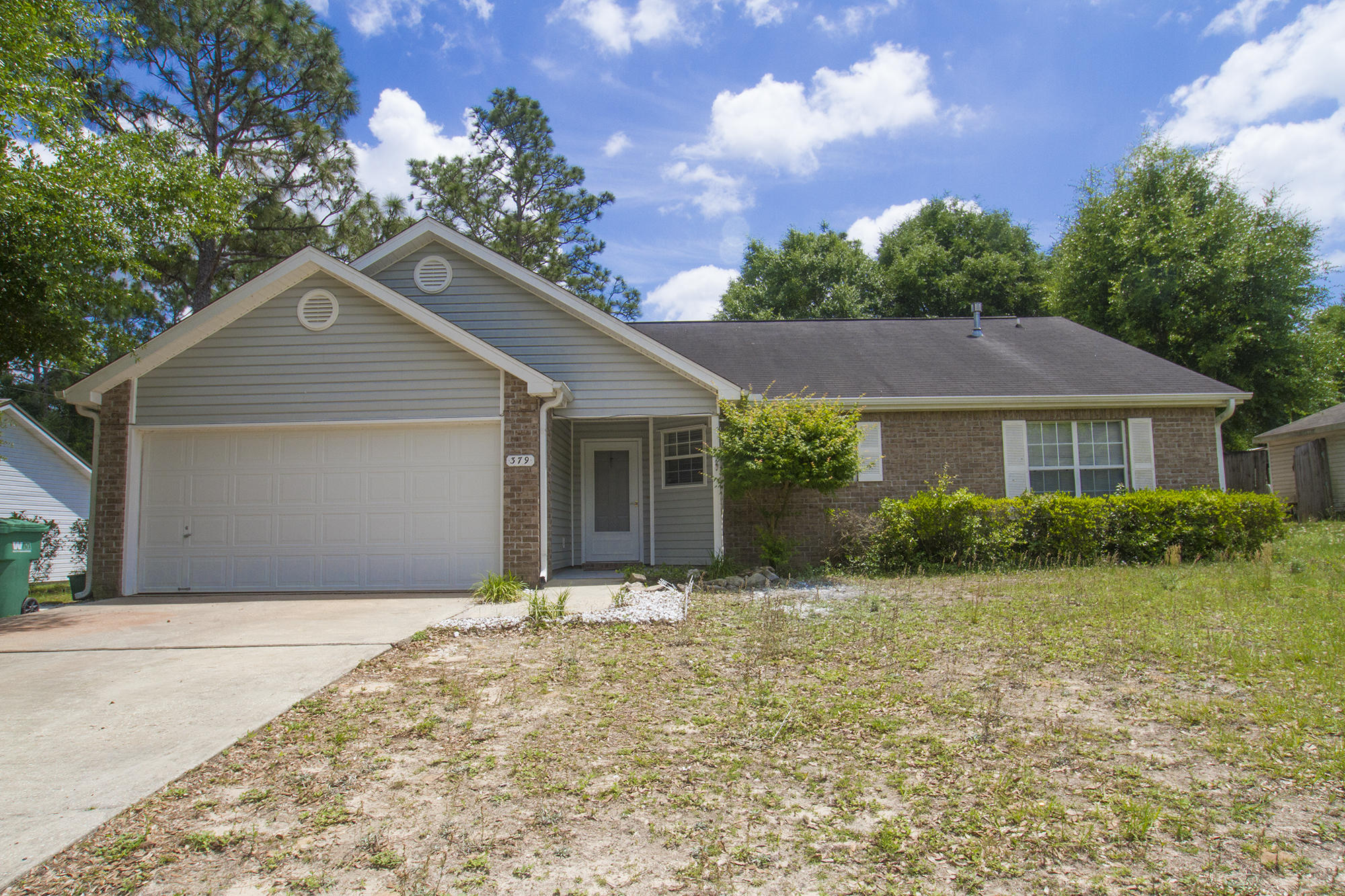 379 John King Road Crestview, FL 32539 - Photo 1 of 10 Front View