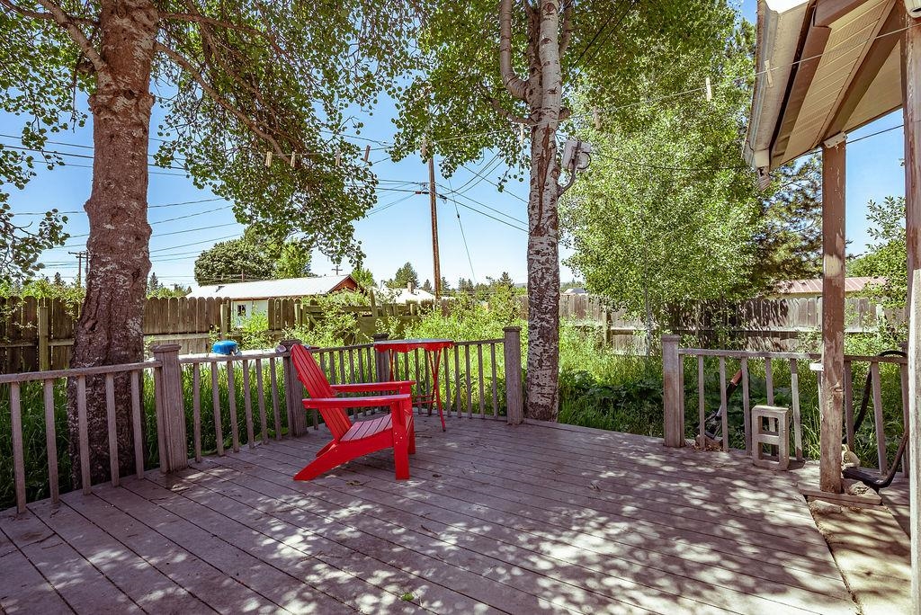 470 Riverside Avenue Chester, CA 96020 - Photo 22 of 25 a view of a bench in a backyard