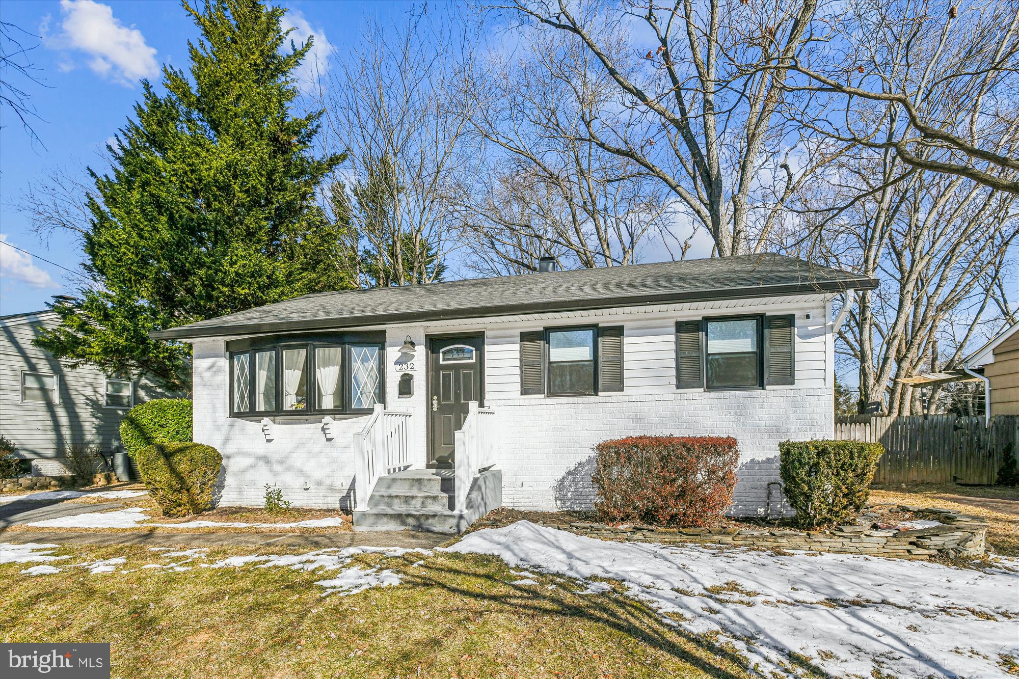 232 Candytuft Road Reisterstown, MD 21136 - Photo 32 of 42 a front view of a house with a yard
