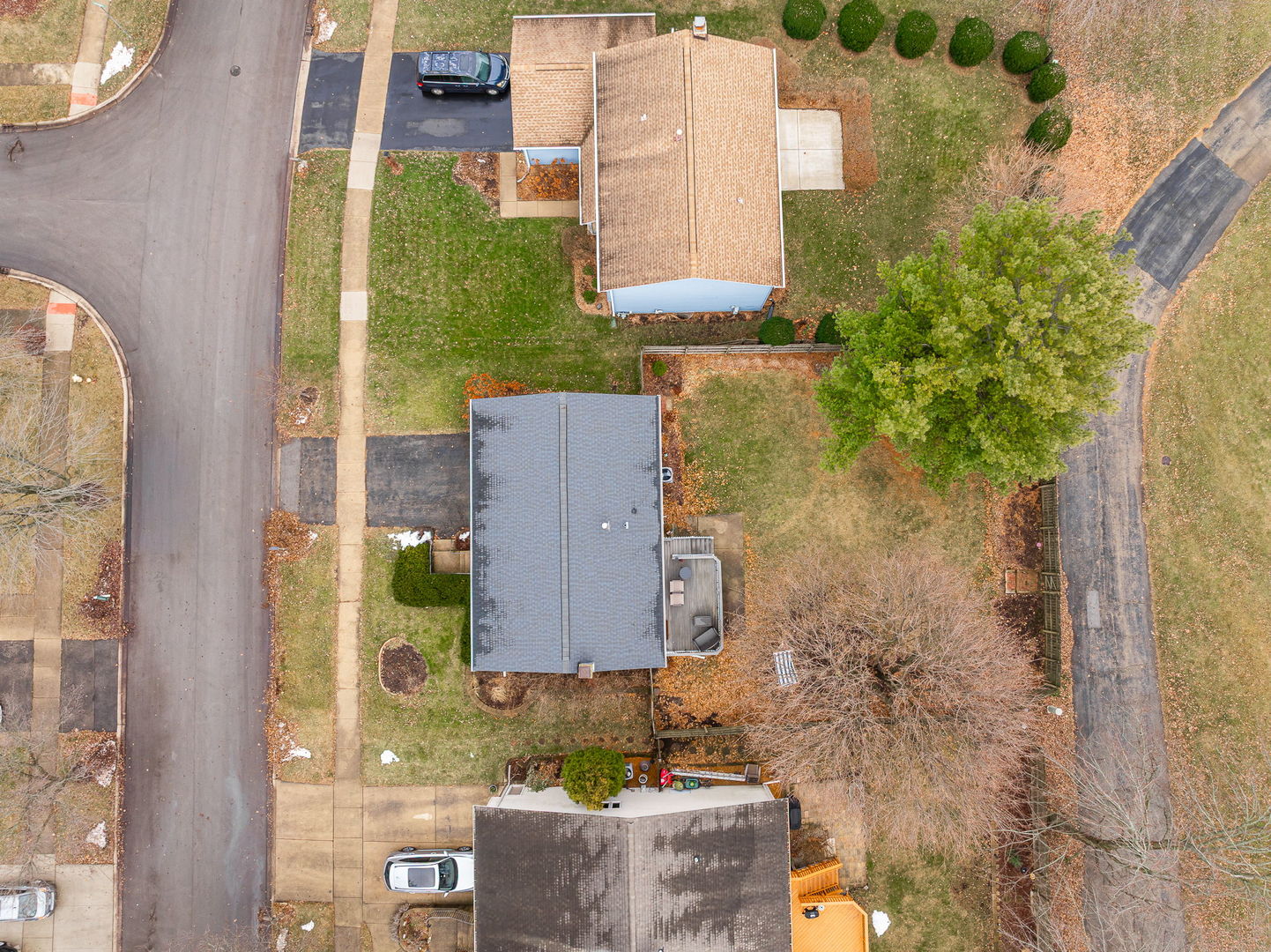 24W631 Springdale Drive Naperville, IL 60540 - Photo 33 of 36