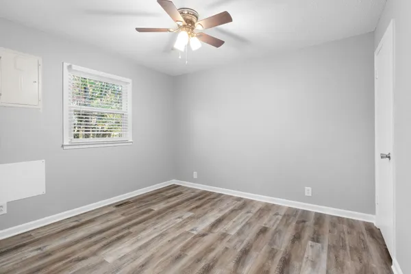 $1,095 | 2251 7 Mile Ferry Road, Unit 9, Clarksville, TN 37040