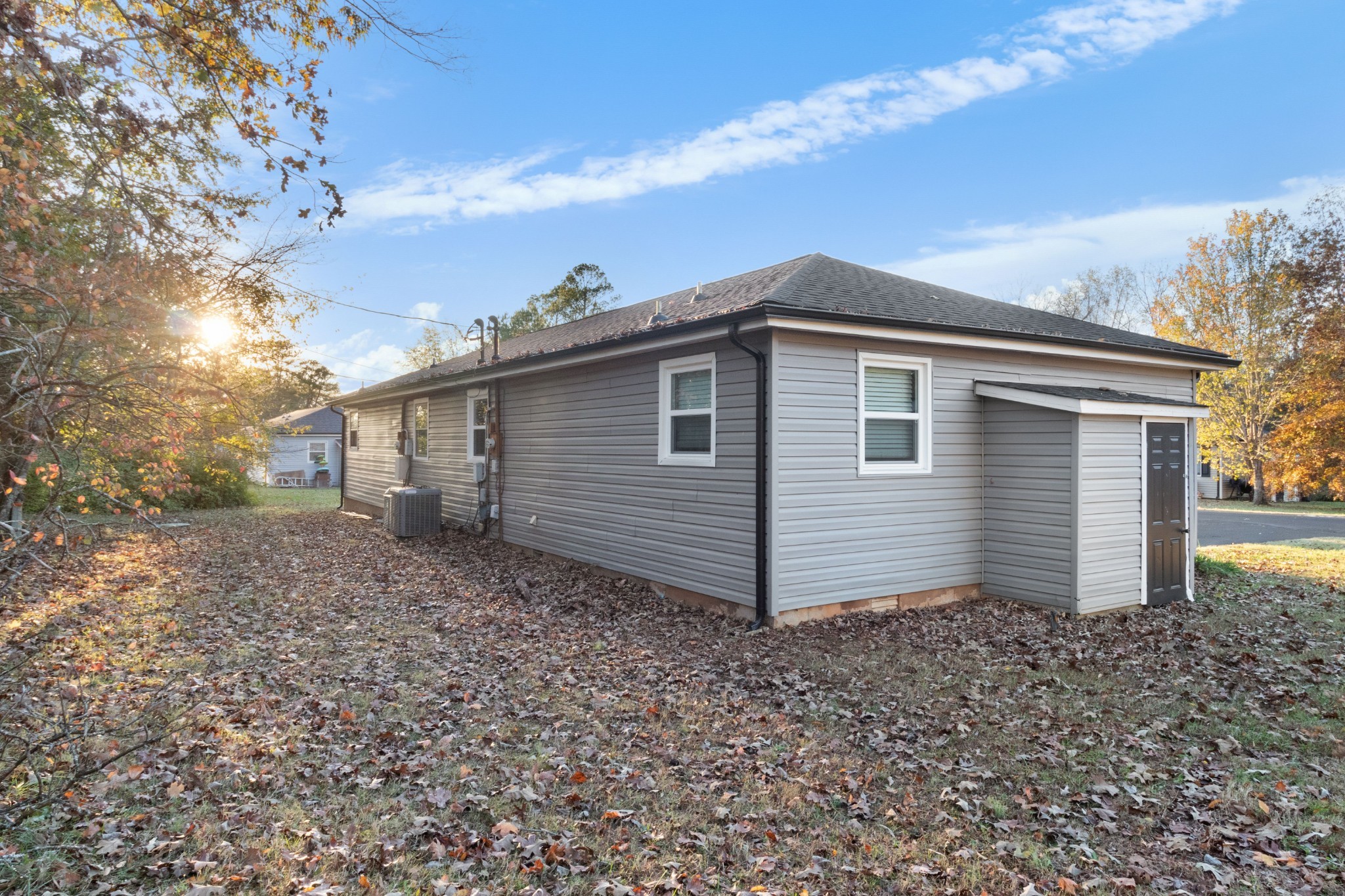 2251 7 Mile Ferry Road, Unit 9 Clarksville, TN 37040 - Photo 24 of 26 a view of a house with a yard