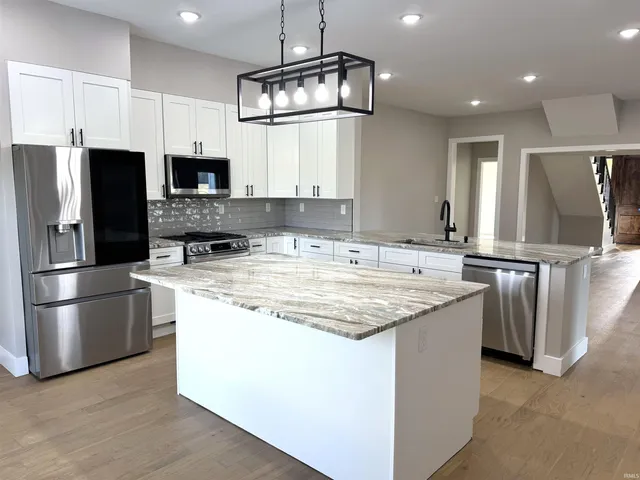 $595,000 | 8061 Highway 47, Crawfordsville, IN 47933