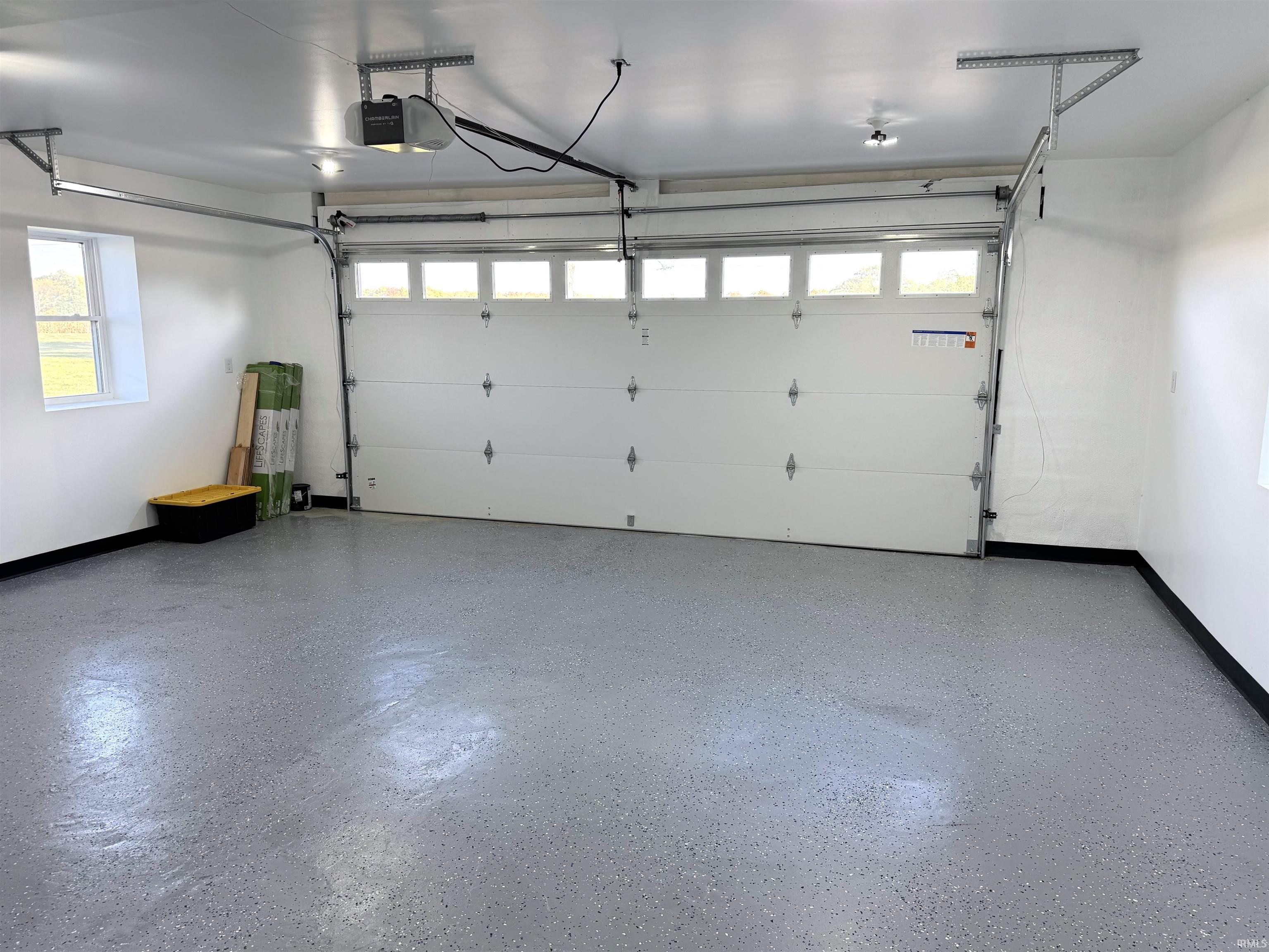 8061 Highway 47 Crawfordsville, IN 47933 - Photo 8 of 36