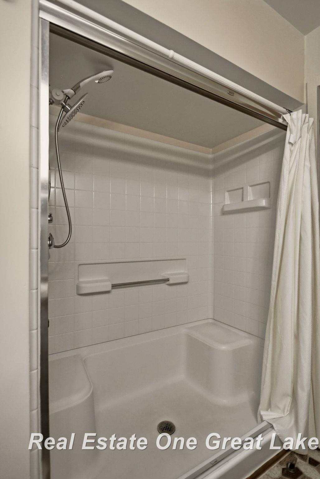 6654 Davis Road Saginaw, MI 48604 - Photo 22 of 41 Gallery Image 22