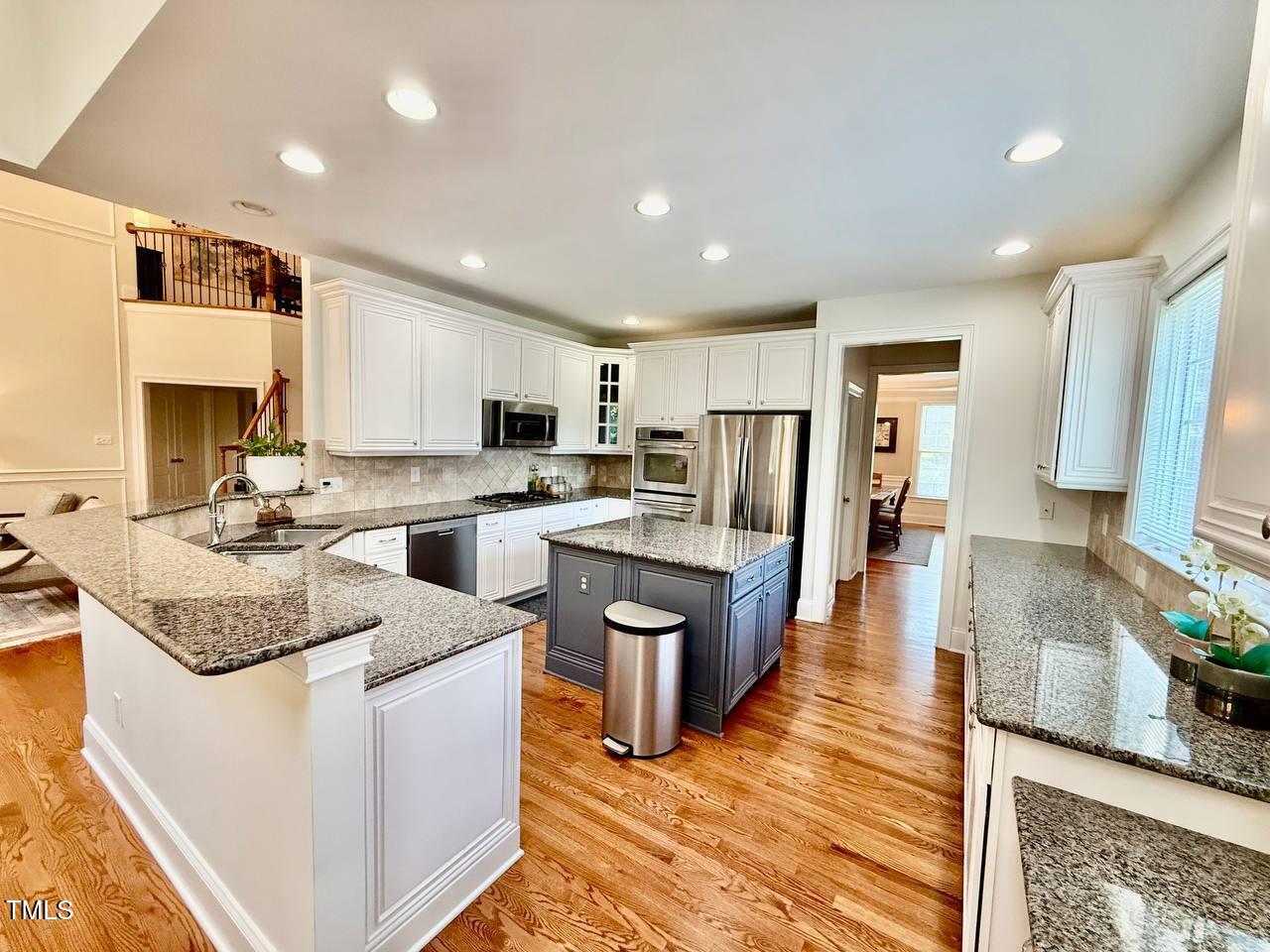 9409 Collingdale Way Raleigh, NC 27617 - Photo 30 of 76 photo_25_2025-06-04_01-10-57