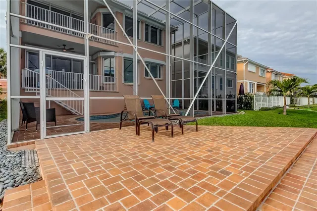 a bench sitting in front of a building