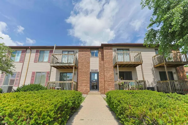 $125,000 | 1208 Clarinet Boulevard East, Elkhart, IN 46516
