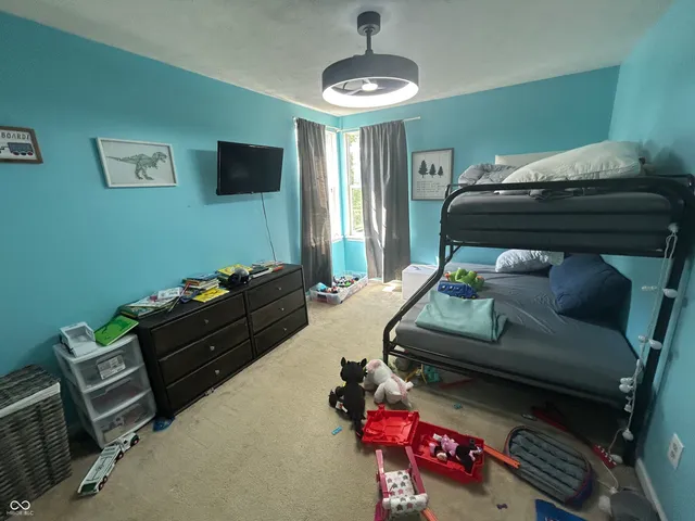 $289,900 | 429 East Clear Lake Lane, Westfield, IN 46074