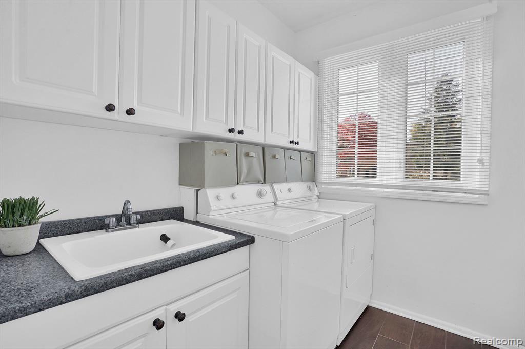 3393 Seminole Court Rochester Hills, MI 48309 - Photo 29 of 61