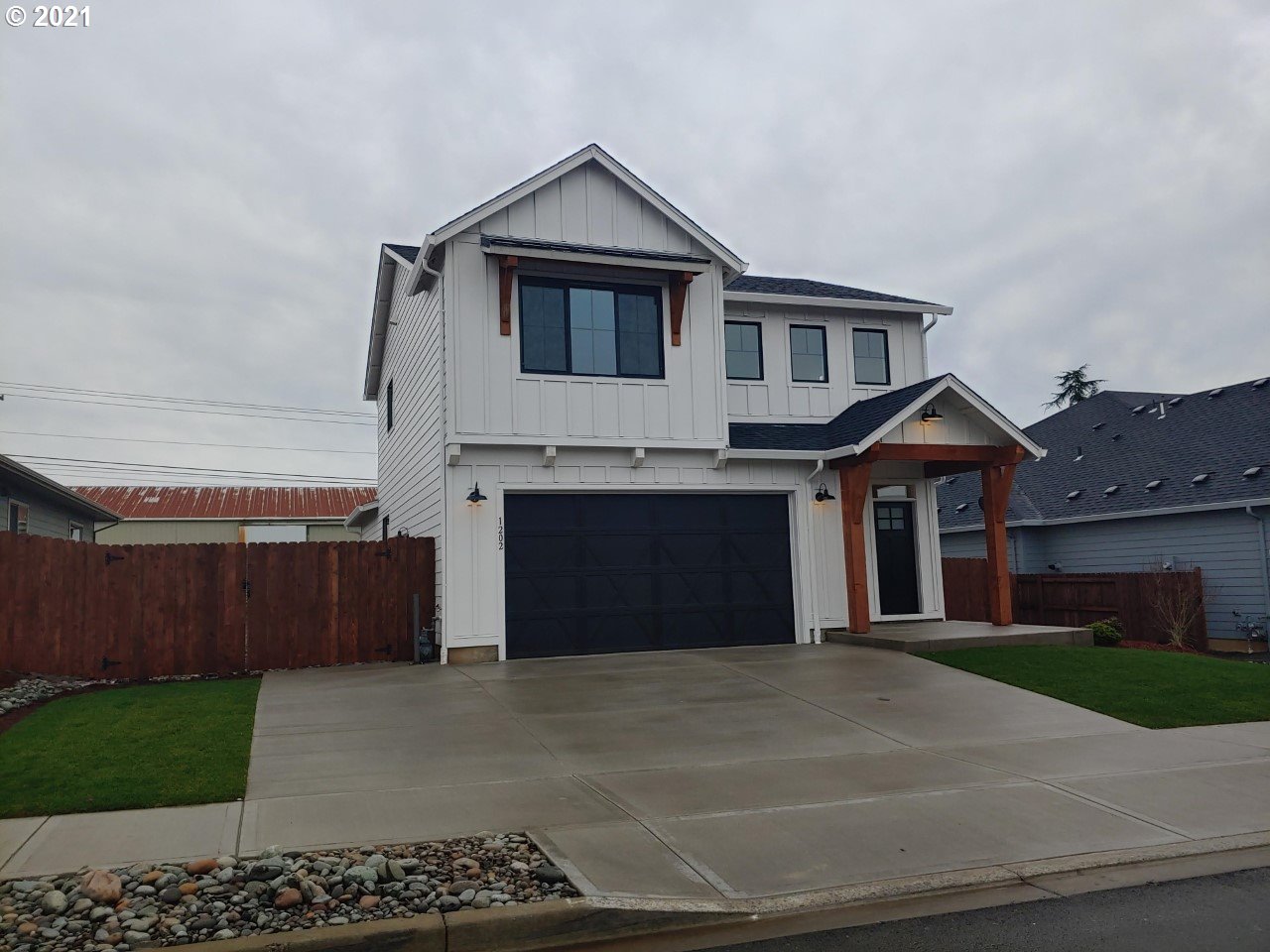 1202 South 44th Avenue Ridgefield, WA 98642 - Photo 1 of 31