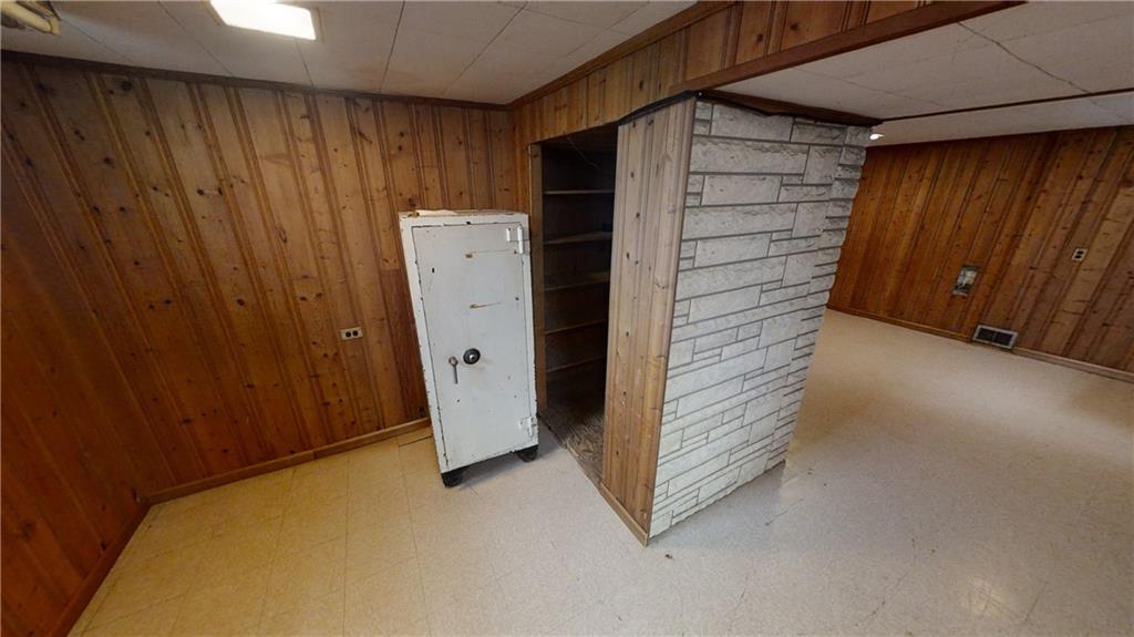 4532 Brookville Road Indianapolis, IN 46201 - Photo 31 of 38 Gallery Image 31