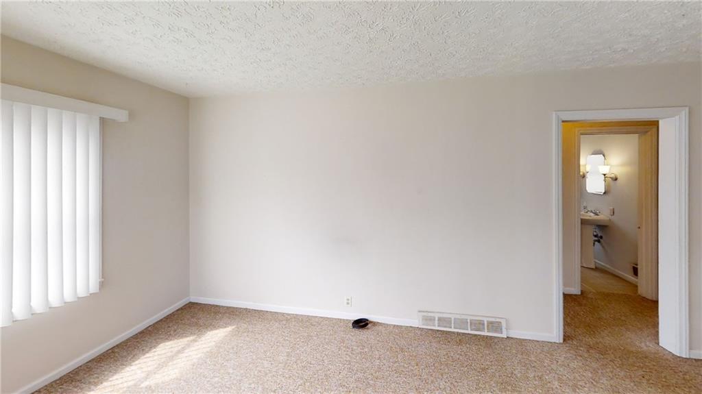 4532 Brookville Road Indianapolis, IN 46201 - Photo 7 of 38 Gallery Image 7