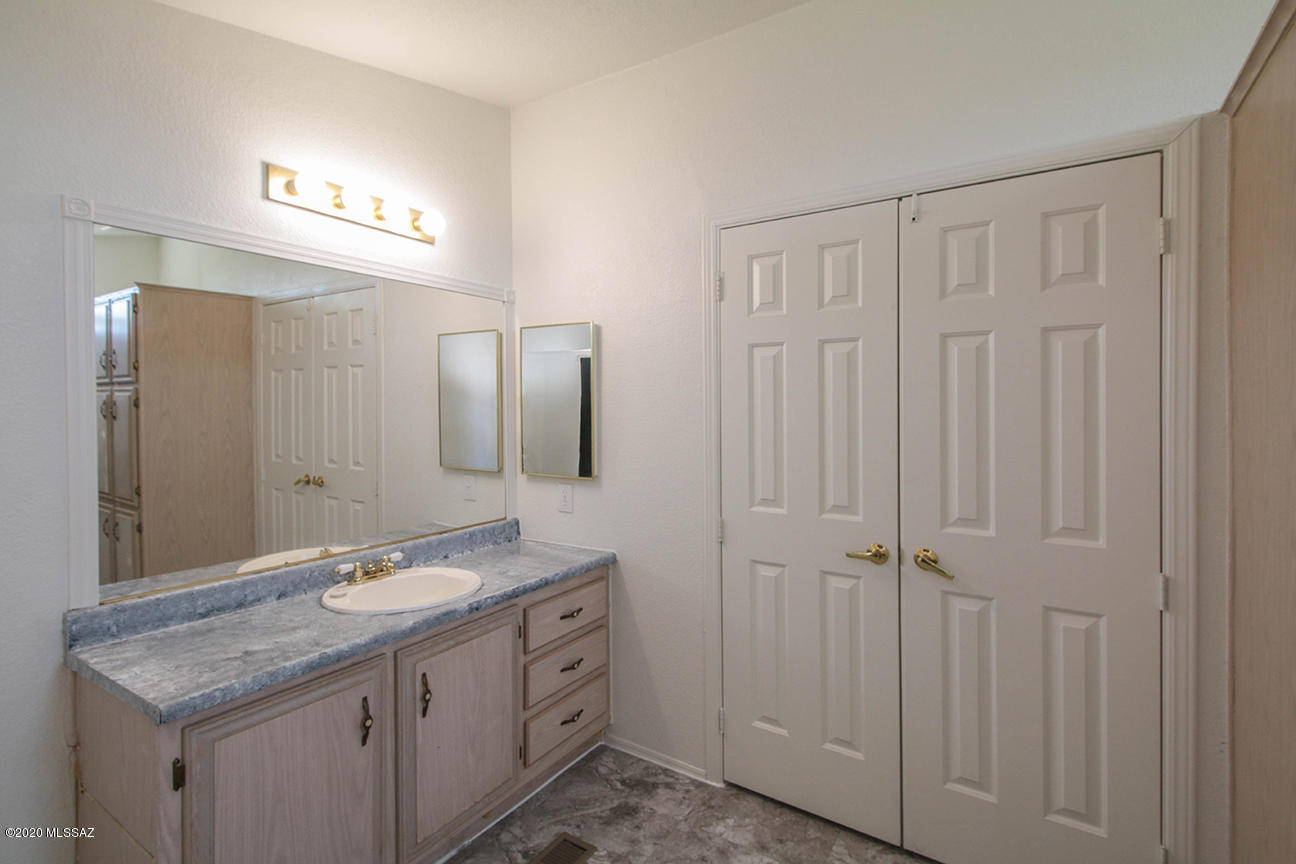 11602 West Orange Grove Road Tucson, AZ 85743 - Photo 24 of 38 Gallery Image 24