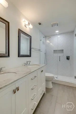 $2,750 | 625 Stuart Street, Savannah, GA 31405