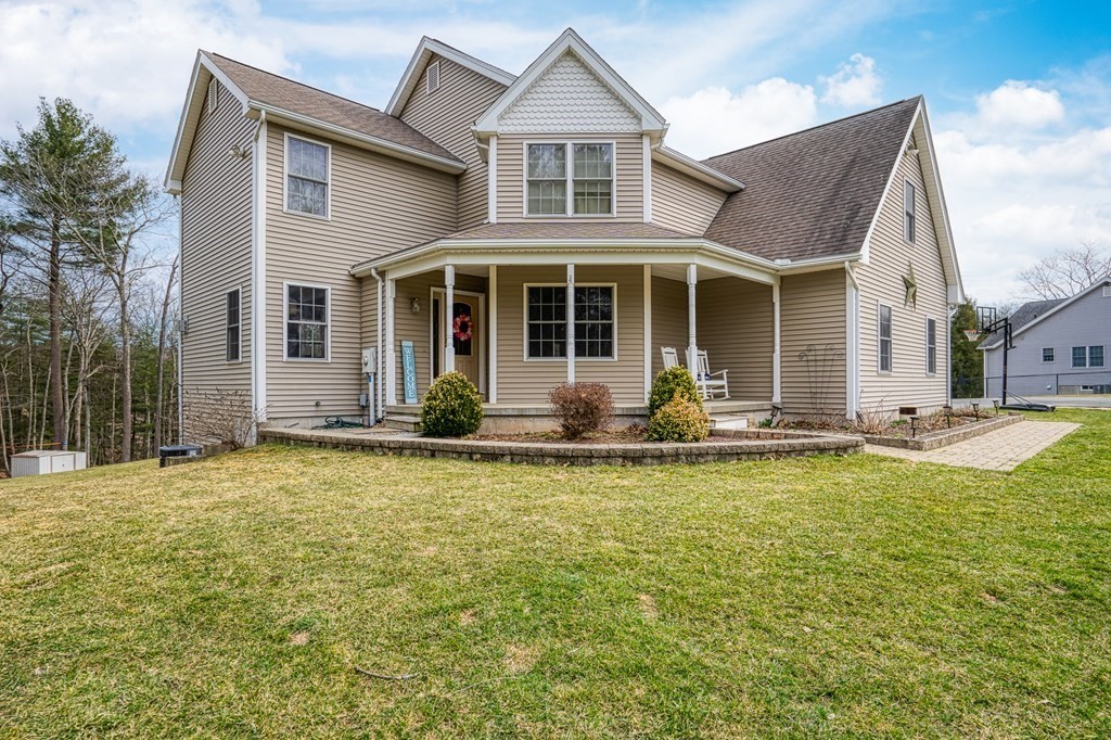 154 Fomer Road Southampton, MA 01073 - Photo 3 of 41 Gallery Image 3
