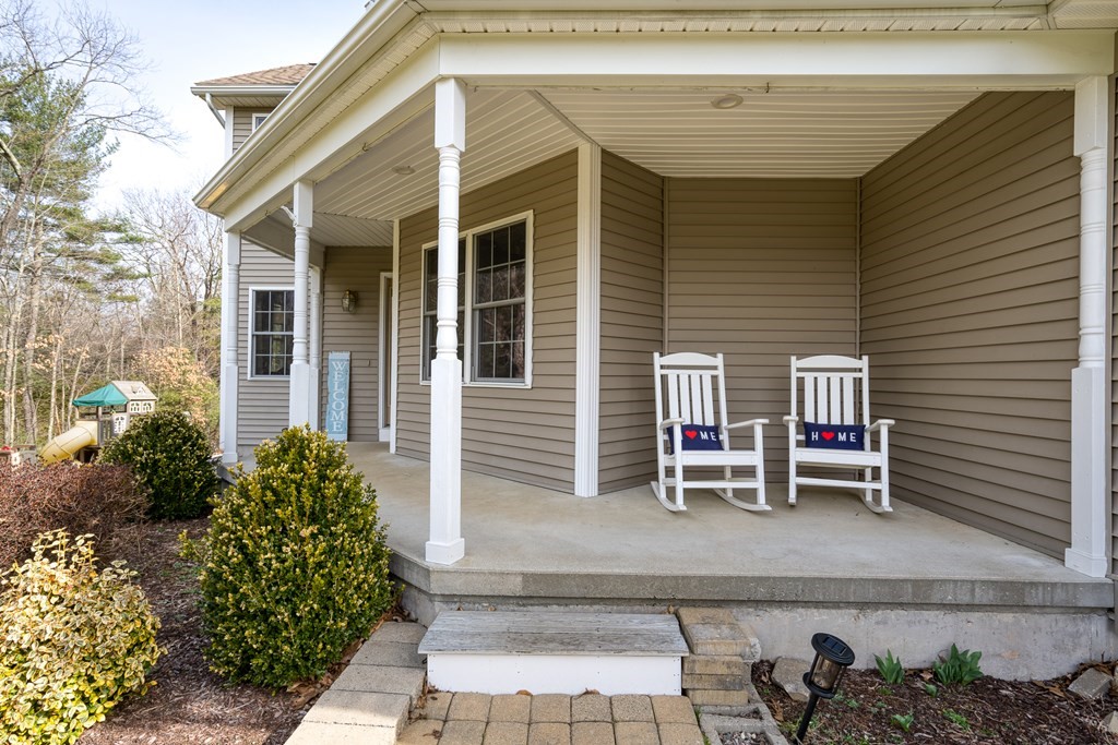 154 Fomer Road Southampton, MA 01073 - Photo 36 of 41 Gallery Image 36