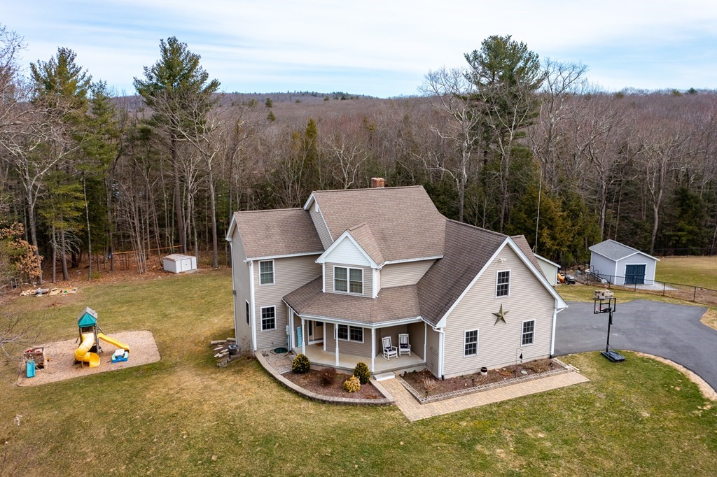 154 Fomer Road Southampton, MA 01073 - Photo 8 of 41 Gallery Image 8