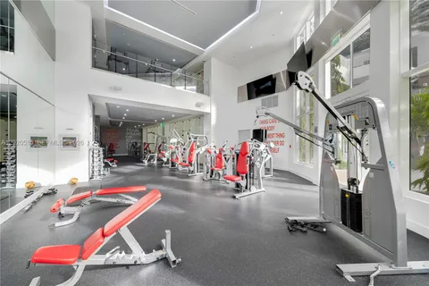 $5,900 | 901 Brickell Key Boulevard, Unit 609, Miami, FL 33131
