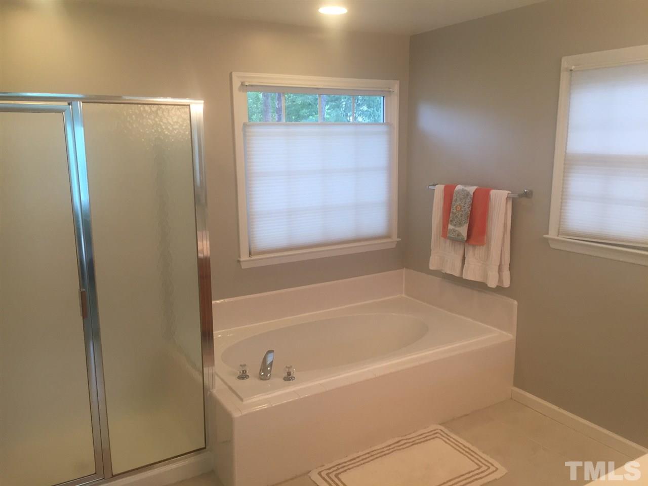 103 Cockleshell Court Cary, NC 27513 - Photo 11 of 23 Gallery Image 11