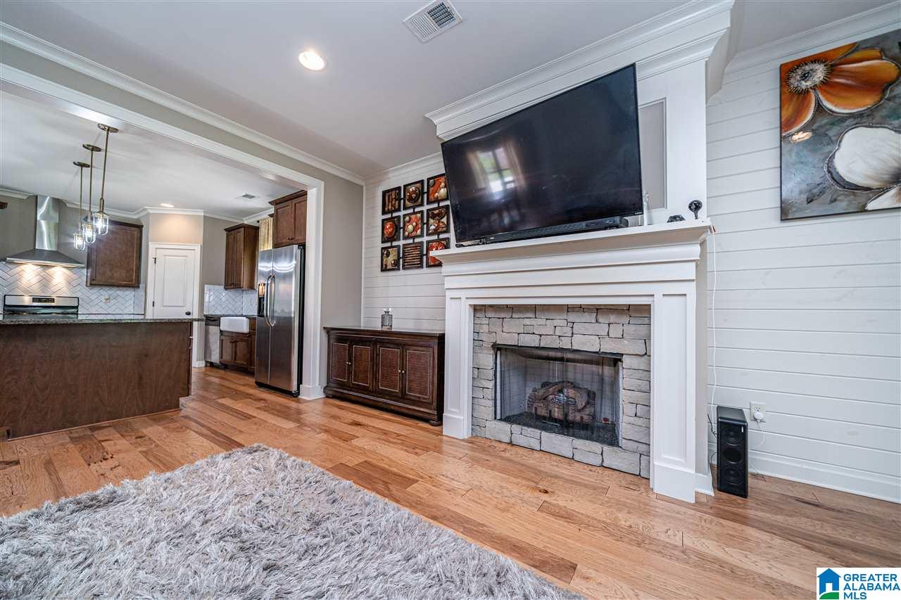 303 Kilkerran Lane Pelham, AL 35124 - Photo 2 of 48