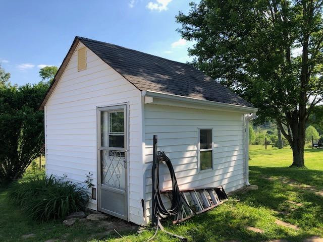 378 Cal Wiles Road Science Hill, KY 42553 - Photo 31 of 67 Tack Building