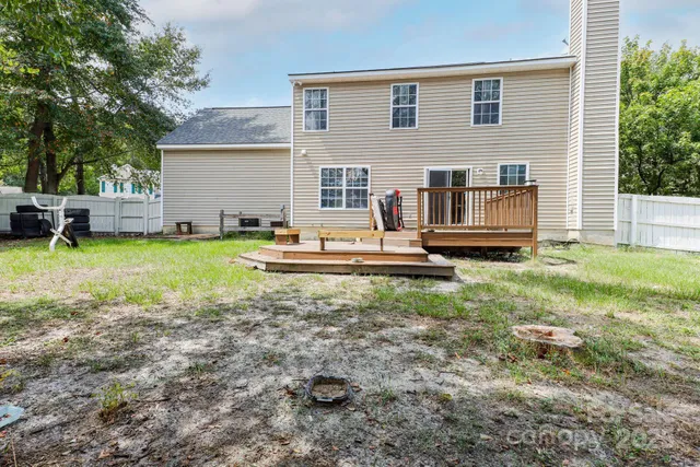 $255,000 | 153 Hardwood Drive, Columbia, SC 29229